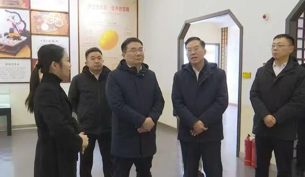 团省委书记陈明生来淮开展工作调研